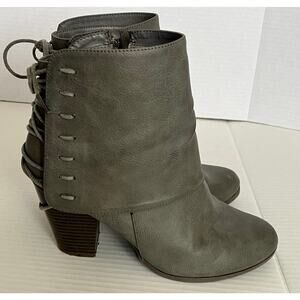 Women's Journee Collection Aspen High Heel Grey Winter Fall Boot Booties Size 9